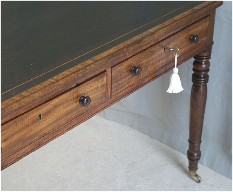 3039 Antique Georgian 4 Drawer Library Table (8)